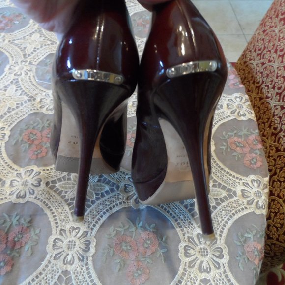 Christian Dior Dark Burgundy Patent Leather Peep Toe Pumps Size 7.5M - Picture 10 of 15